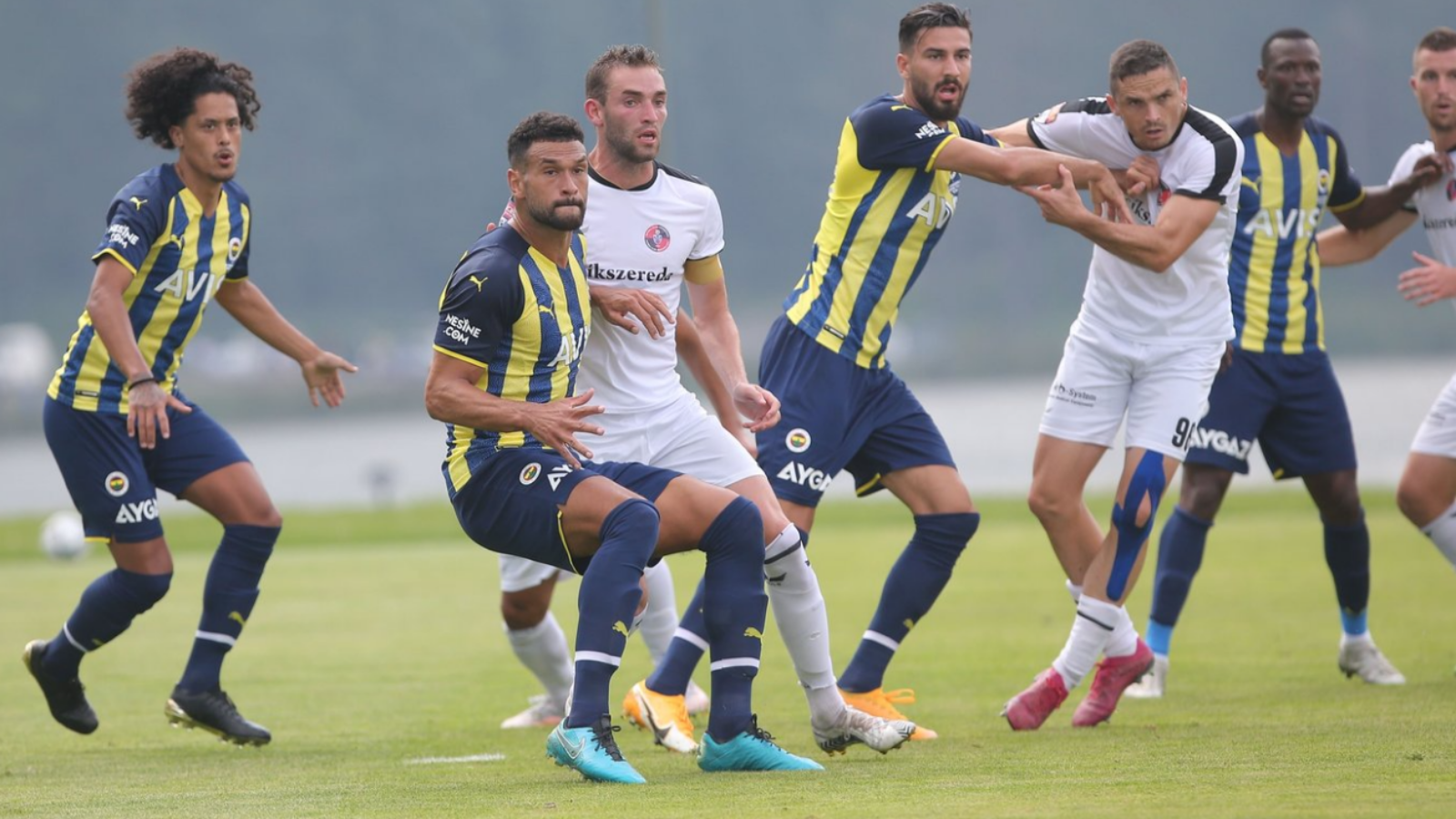 Fenerbahçe ilk maçında kazandı!