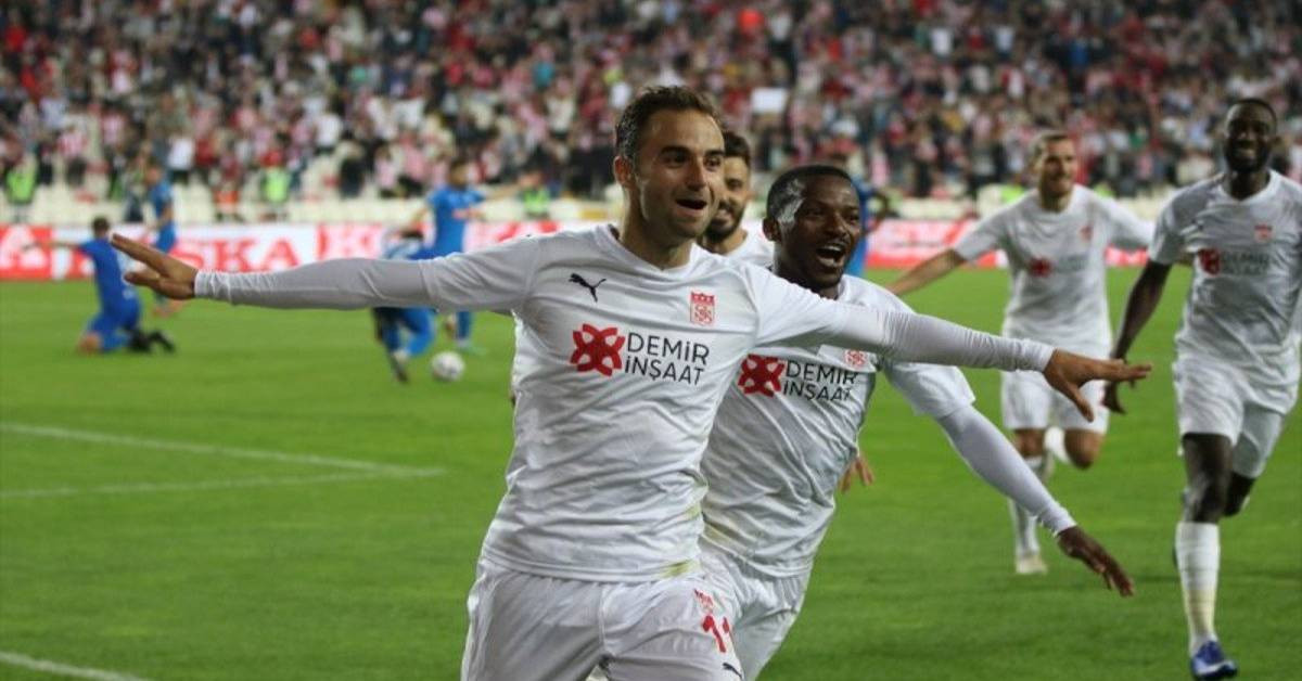 sivasspor-ballkani-283-body